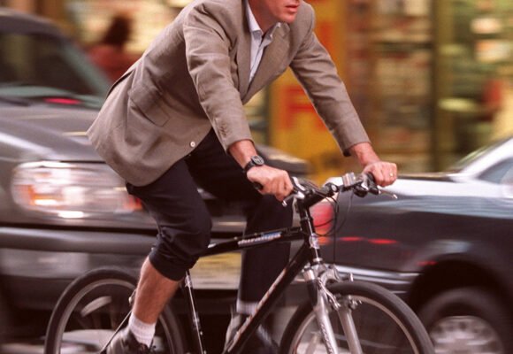 Celebrities Love Bike Dates. Should You Try One, Too?